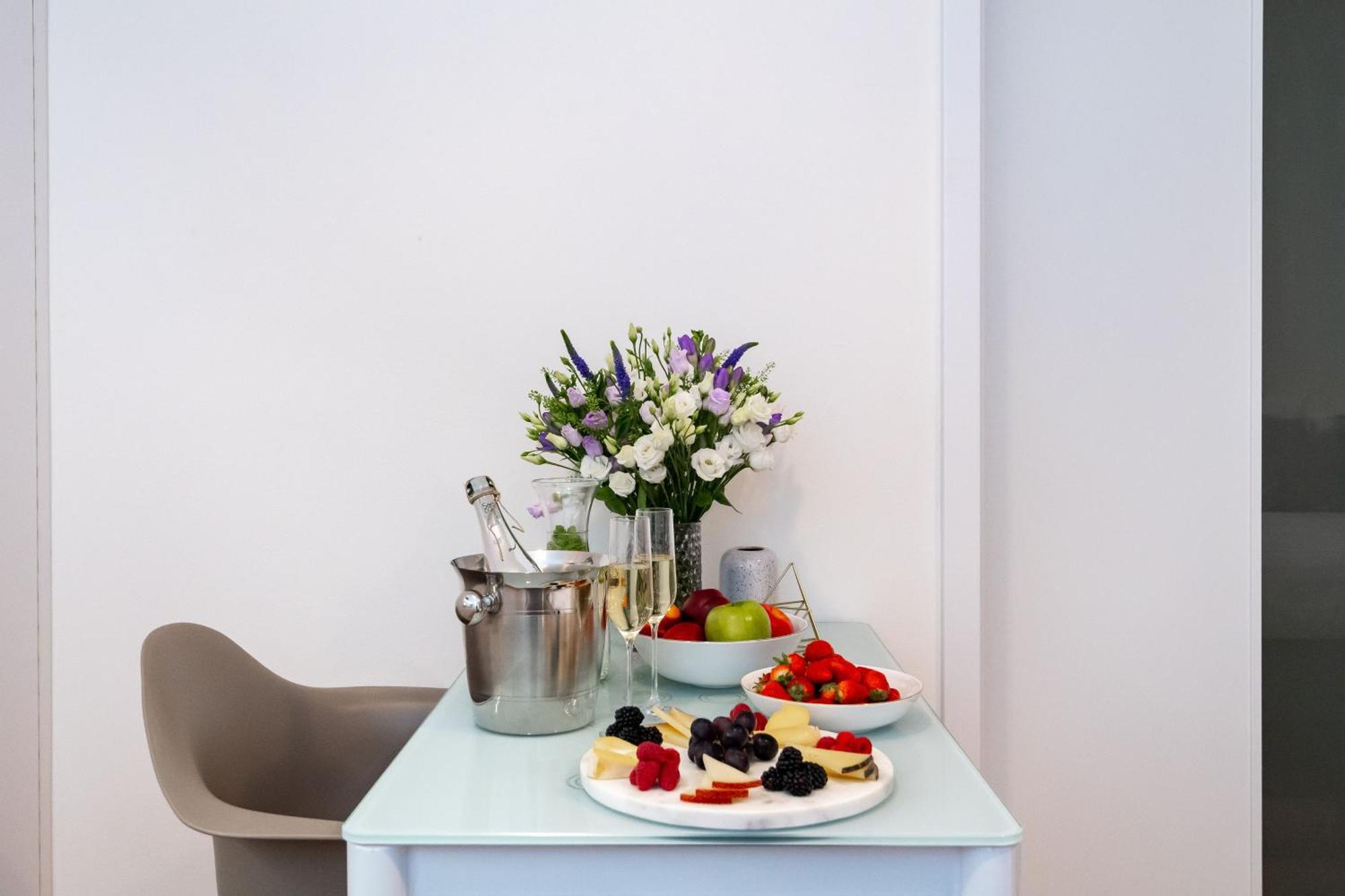 Hotel apartamentowy Seven Wishes Boutique By Dwellfort Praga