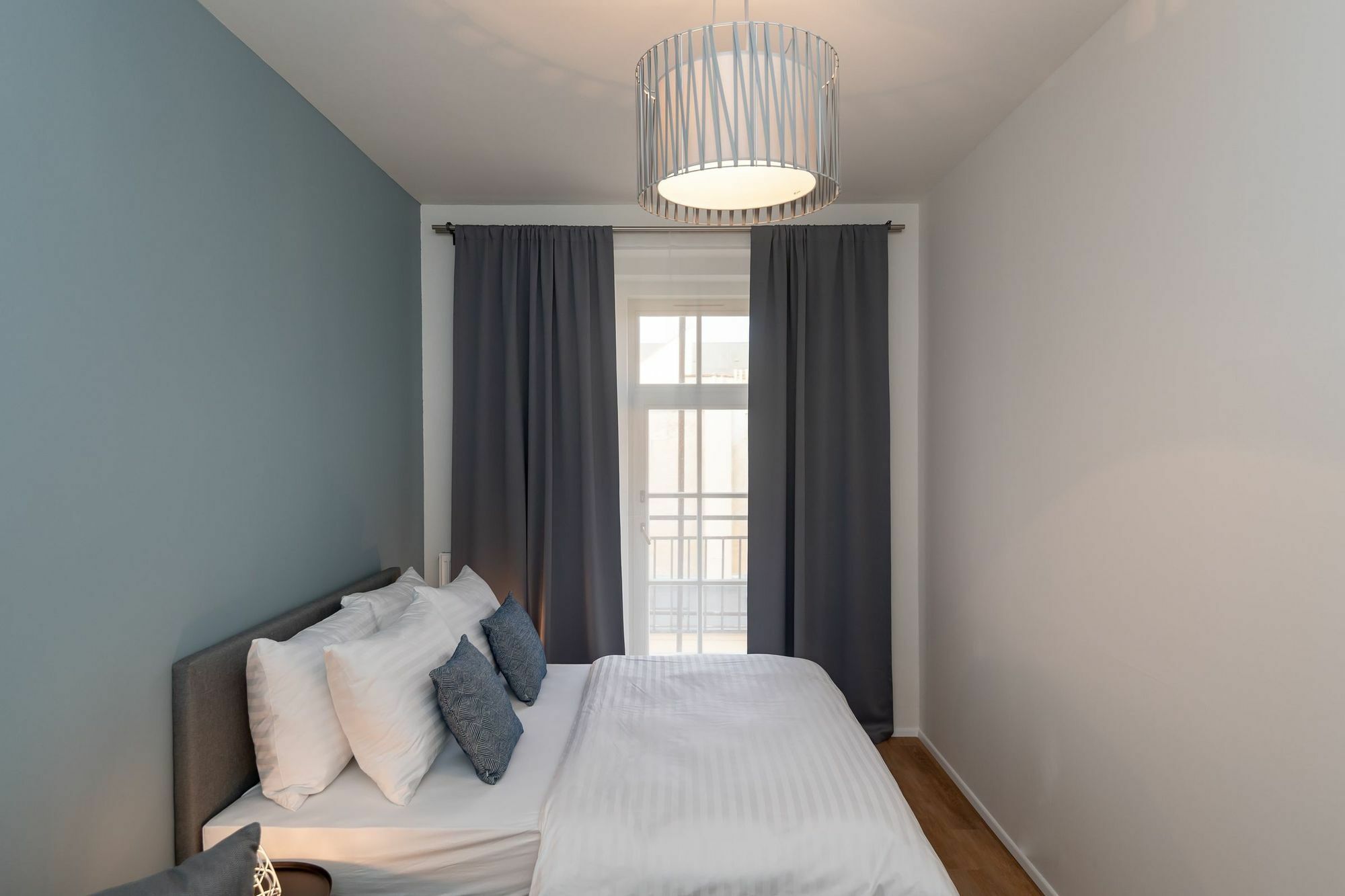 Seven Wishes Boutique By Dwellfort Hotel apartamentowy Praga